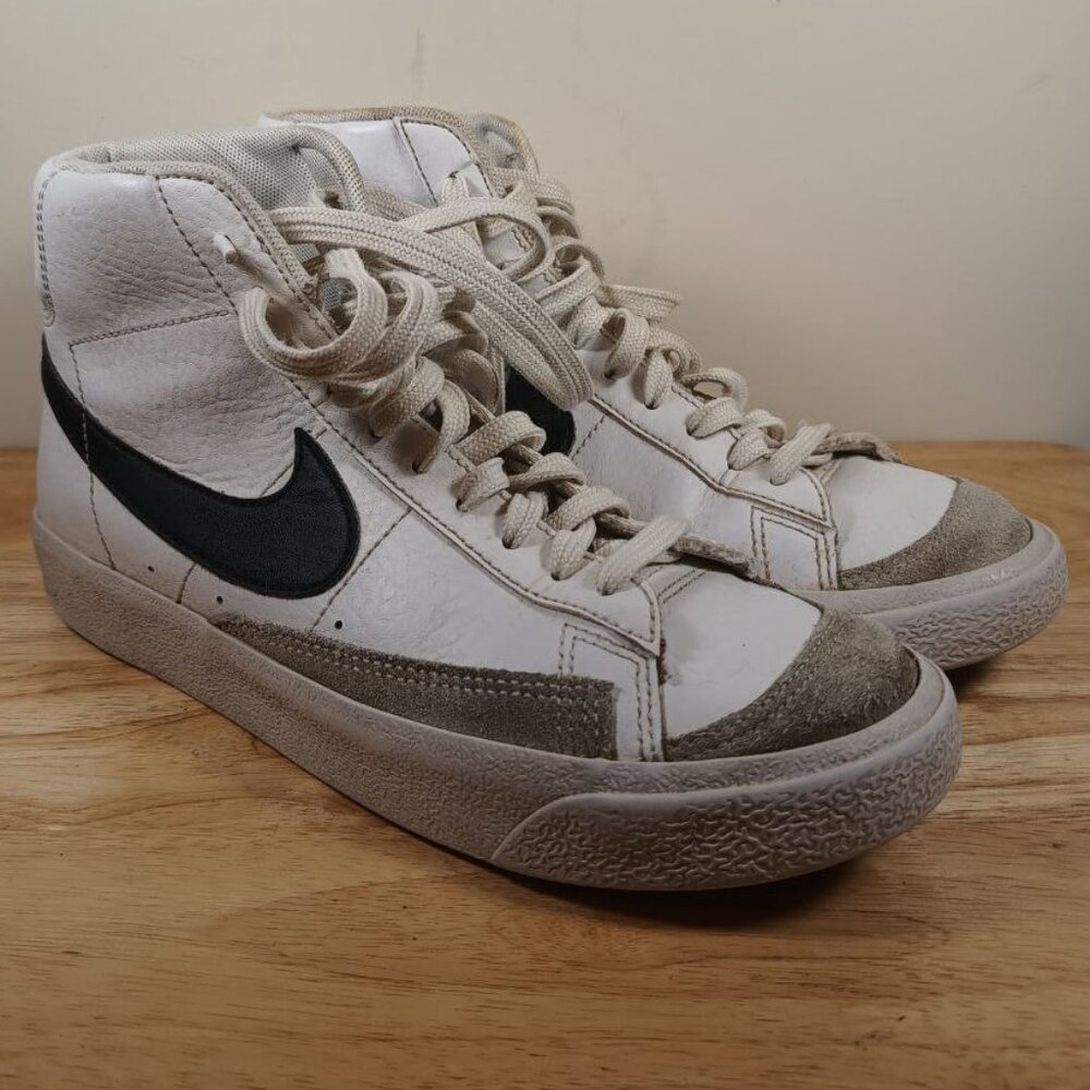 Nike Blazer Mid '77 White Black Leather DA4086-100 Unisex US Size 5,5